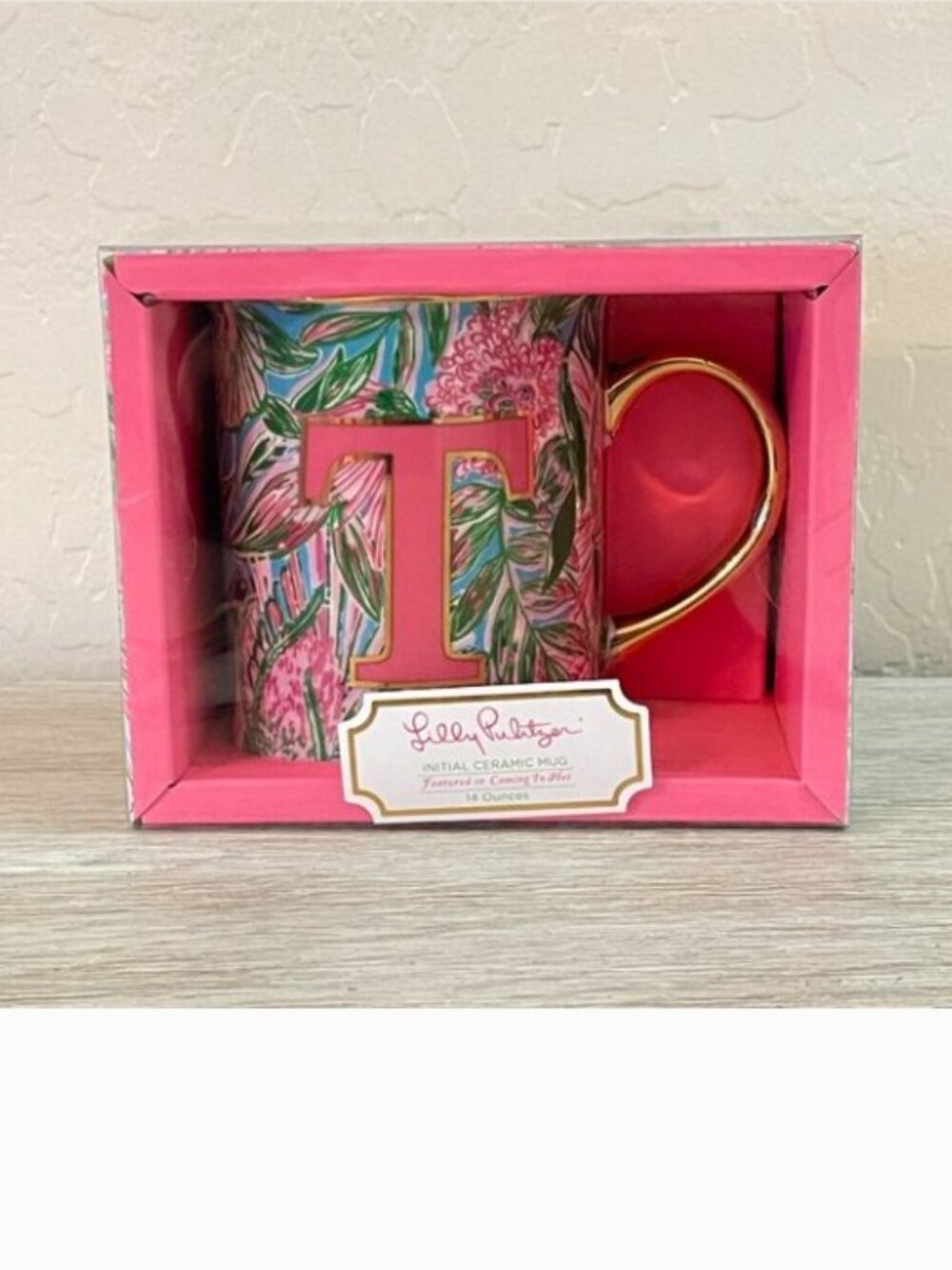 New Lilly Pulitzer Mug Cup Initial T Ceramic 14 Ounces NWT
